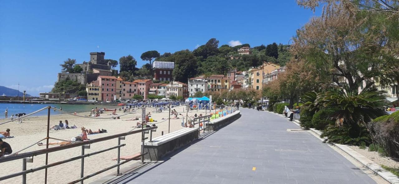 L'Angolo D'Amare Lerici Exteriör bild